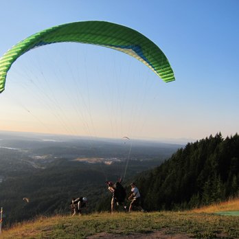 Poo Poo Point - Chirico Trail - Taking Off - IG: @nelson_eats - Hiking Near Me