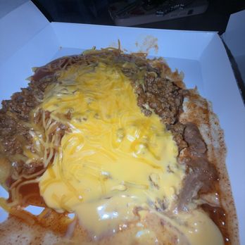 Taco Bell - In this photo it looks like someone took a dump on my plate don't worry I'll update you when I find his Instagram#CountYourDays - Fast Food Near Me - Temecula, California Taco Bell - In this photo it looks like someone took a dump on my plate don't worry I'll update you when I find his Instagram#CountYourDays - Fast Food Near Me - Temecula, California