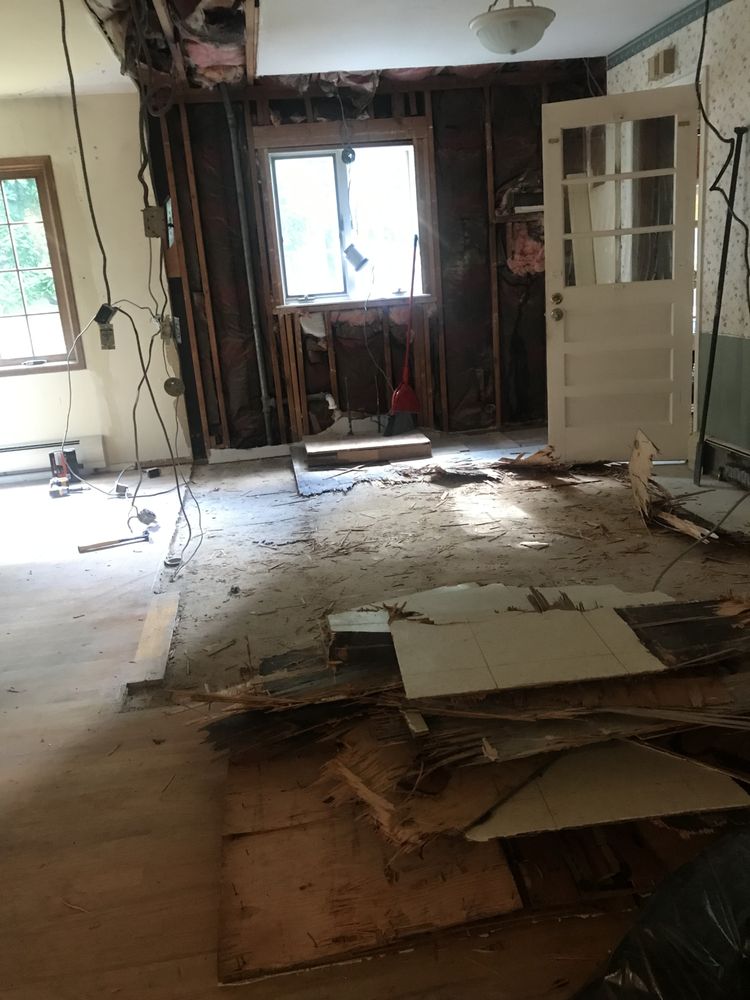 Slide of LKew handyman