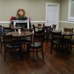 Younts Center For Performing Arts - The lounge area also has comfortable table seating.