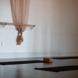 Soul Project Yoga and Wellness Studio - Studio set up