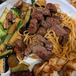 Filet Mignon & Vegetables & Noodles
