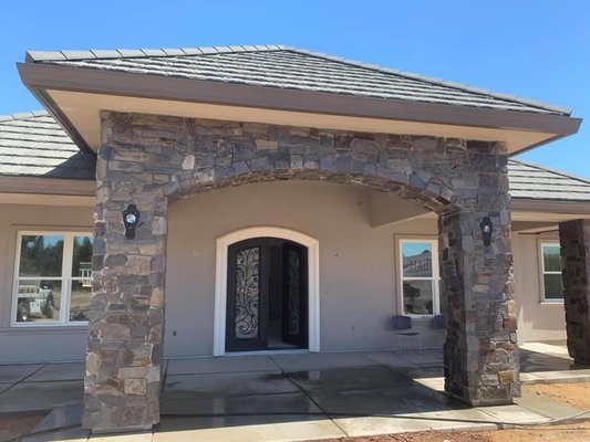 Stone Facades - Adding a stone facade to your house is a great way to increase curb appeal and value! Give us a ring today and we'll help bring your vision to life.