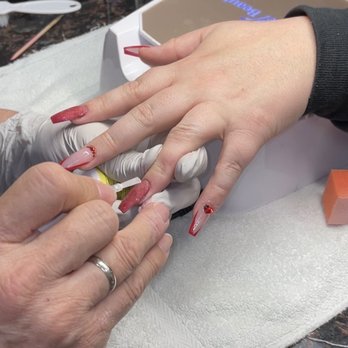 V Nails - Nail Salons Near Me - Roswell, Georgia V Nails - Nail Salons Near Me - Roswell, Georgia