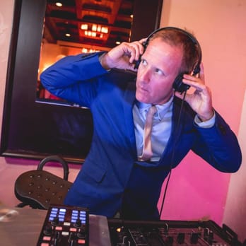 SoundWave - Action shot - DJs Near Me - Key West, Florida SoundWave - Action shot - DJs Near Me - Key West, Florida