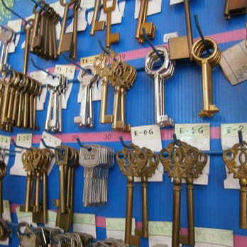 Llaves JML - Keys & Locksmiths Near Me - Seville, SE Llaves JML - Keys & Locksmiths Near Me - Seville, SE