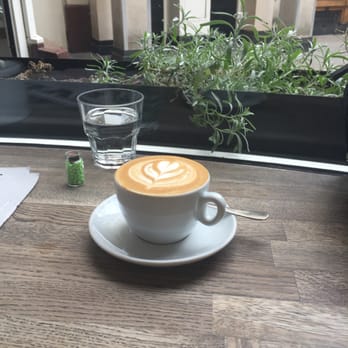 Everbean - Flat white - Cafes Near Me - London, XGL