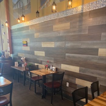 Kolombia Cafe - Inside seating - Cafes Near Me - Orlando, Florida Kolombia Cafe - Inside seating - Cafes Near Me - Orlando, Florida