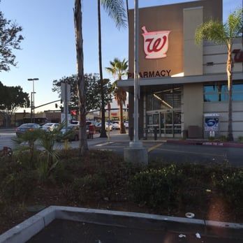 Walgreens - A pretty nice store! - Drugstores Near Me - Pasadena, California
