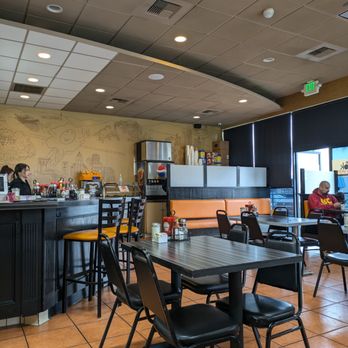 The Nook Breakfast Spot - Inside the Nook - Breakfast & Brunch Near Me - Lomita, California