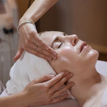 Honey Skin Spa - Eyelash Service Near Me - Seattle, Washington Honey Skin Spa - Eyelash Service Near Me - Seattle, Washington