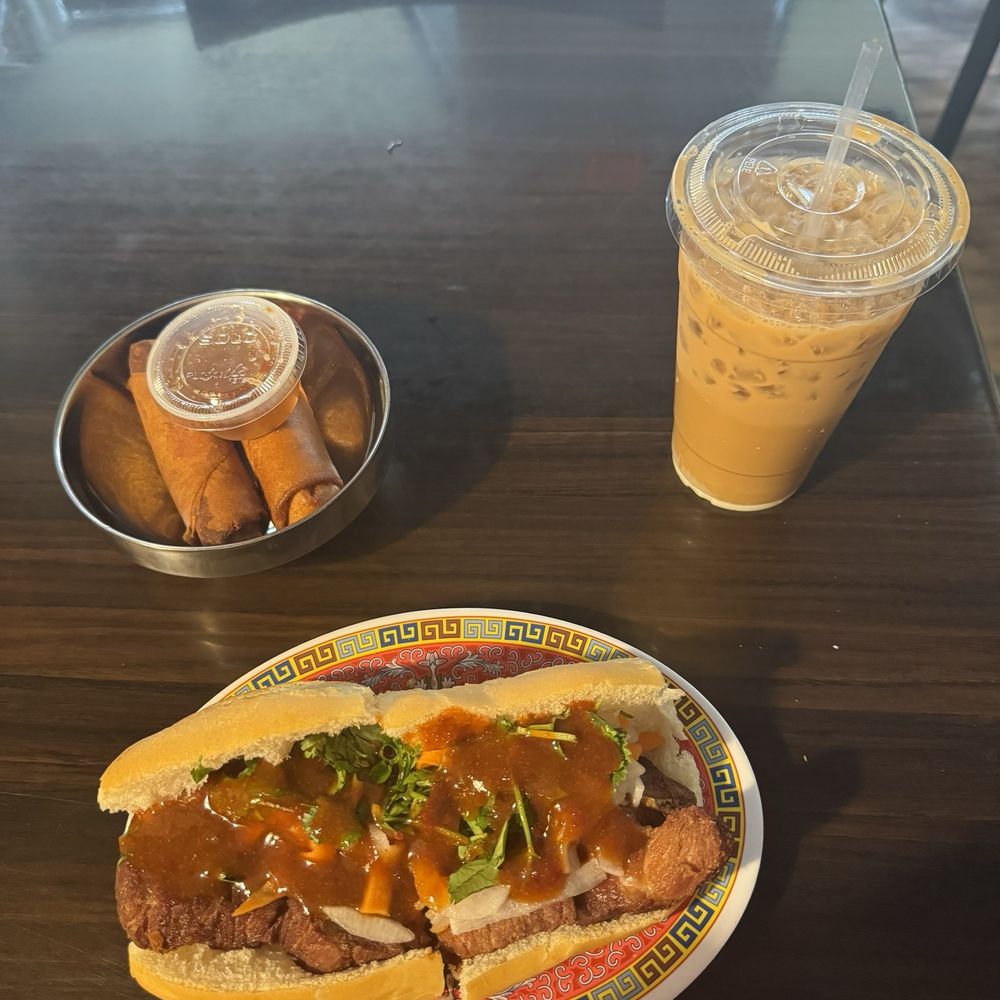 Banh Meee - Vietnamese iced coffee, spring rolls, Banh mi - Vietnamese Near Me - Hartford, Connecticut