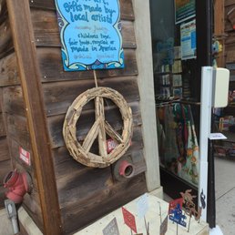 Cute place if you are looking for a gift or splurge on yourself.
