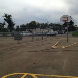 SIR Alexander MacKenzie Elementary School