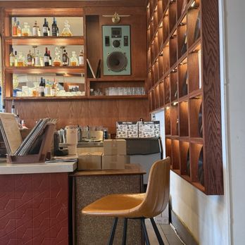 Ferlini Coffee - Ambiance, seating area - Coffee & Tea Near Me - San Diego, California
