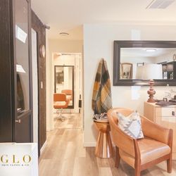 GLO Skin Clinic & Spa - Lobby