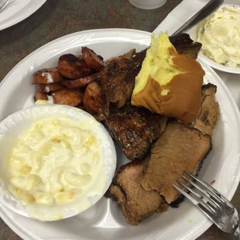 Rochelle's Bar None BBQ - Barbeque Near Me - Hurricane Mills, Tennessee Rochelle's Bar None BBQ - Barbeque Near Me - Hurricane Mills, Tennessee