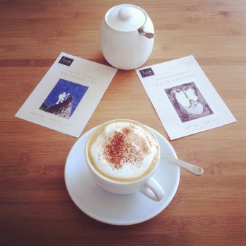 L'atelier - Capuccino - Cafes Near Me - Berlin, BE