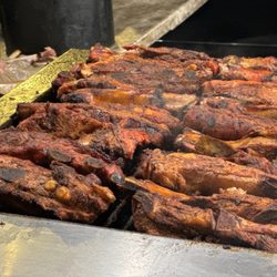Tacos el Parrillon - Costilla cooking