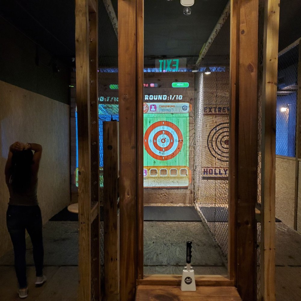 Extreme Axe Throwing Hollywood - Axe Throwing Near Me - Hollywood, Florida Extreme Axe Throwing Hollywood - Axe Throwing Near Me - Hollywood, Florida