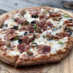 Northwoods Brewpub Cumberland - Beer Grain Pizza