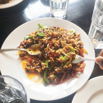 Cuisine AuntDai - Pork and mushrooms - Chinese Near Me - Montreal, Quebec Cuisine AuntDai - Pork and mushrooms - Chinese Near Me - Montreal, Quebec
