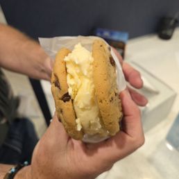 Ice Cream Sandwich