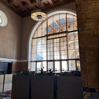 Union Station - Big windows on the west entrance side of Union station - Train Stations Near Me - Los Angeles, California Union Station - Big windows on the west entrance side of Union station - Train Stations Near Me - Los Angeles, California