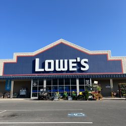 Lowe's Home Improvement - Front part Lowe's