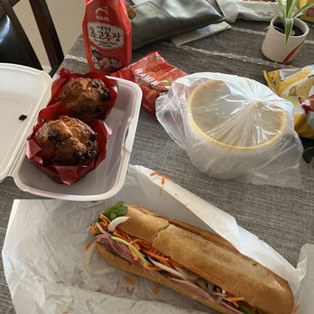 Sandwich House - Muffins, soup sandwich, ramen that they sell - Sandwiches Near Me - Cypress, California