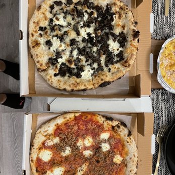 Dough - Sausage Pizza Shroom Pizza - Pizza Near Me - Fairfield, New Jersey Dough - Sausage Pizza Shroom Pizza - Pizza Near Me - Fairfield, New Jersey
