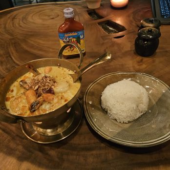 Nara Thai Kitchen - Yellow cury - Thai Near Me - Irvine, California Nara Thai Kitchen - Yellow cury - Thai Near Me - Irvine, California