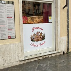 I Porci Comodi - Outside