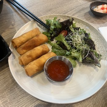 Sushi Mugen - Veggies Veggie Spring Roll (4pcs) - Sushi Bars Near Me - Vancouver, British Columbia Sushi Mugen - Veggies Veggie Spring Roll (4pcs) - Sushi Bars Near Me - Vancouver, British Columbia