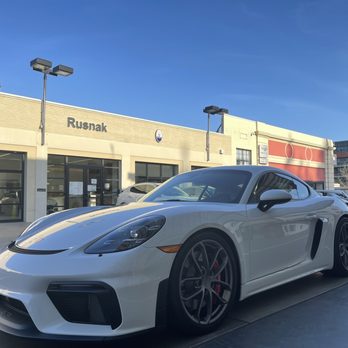 Rusnak/Pasadena Porsche - Car Dealers Near Me - Pasadena, California