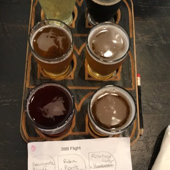 Three Blondes Brewing - Flight - Breweries Near Me - South Haven, Michigan Three Blondes Brewing - Flight - Breweries Near Me - South Haven, Michigan