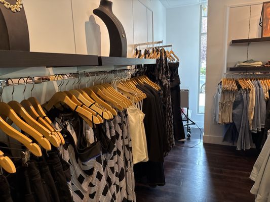 White House Black Market