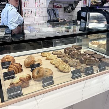 Crema Gourmet  - Baked goods - Breakfast & Brunch Near Me - Davie, Florida