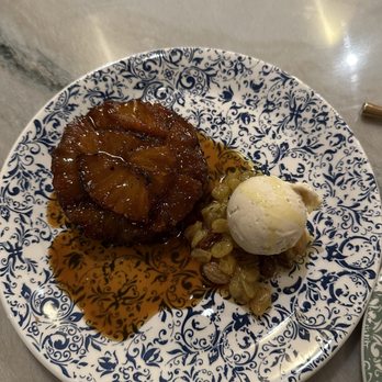 kann - Grilled pineapple upside down cake - Caribbean Near Me - Portland, Oregon kann - Grilled pineapple upside down cake - Caribbean Near Me - Portland, Oregon