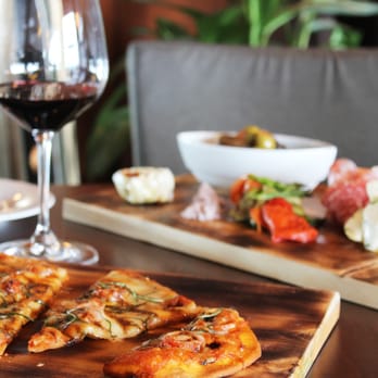 Bella - Pizza - American Near Me - Langford, British Columbia