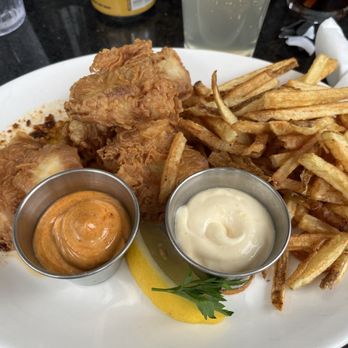 Local 186 - Fish and Chips - Burgers Near Me - Provincetown, Massachusetts