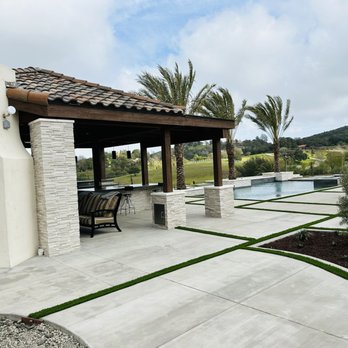 Grajeda Construction - a patio area with a pool - General Contractors Near Me - Temecula, California