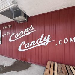 Coons Candy - Entrance