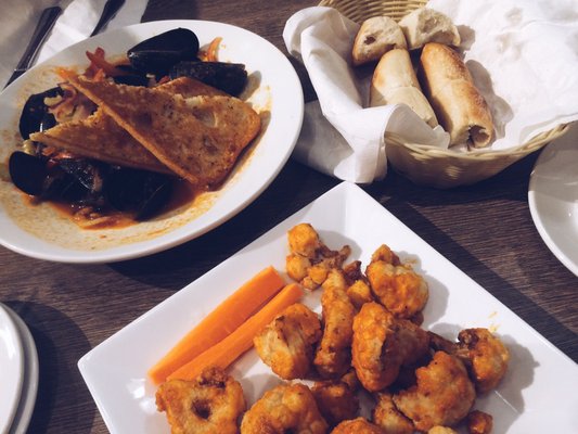 Bobby's Hideaway- Port Credit by null