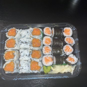 Katana - G19. Spicy Salmon Roll with Crunch G6. Tuna Roll - Sushi Bars Near Me - Baltimore, Maryland