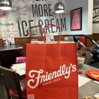 Friendly's - Ice Cream & Frozen Yogurt Near Me - Clifton Park, New York