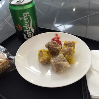 寰宇堂 - Some dumplings and a beer, why not - Airport Lounges Near Me - Hong Kong, HK