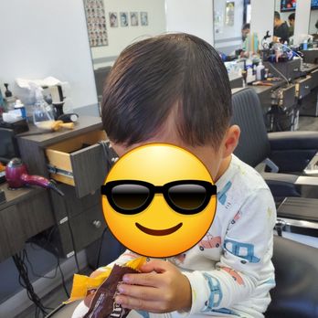 Barber by Tony - Tony is always gentle with my 3 year old. My son looks forward to seeing uncle Tony again. My family and neighbors love his haircut. - Barbers Near Me - Santa Ana, California Barber by Tony - Tony is always gentle with my 3 year old. My son looks forward to seeing uncle Tony again. My family and neighbors love his haircut. - Barbers Near Me - Santa Ana, California