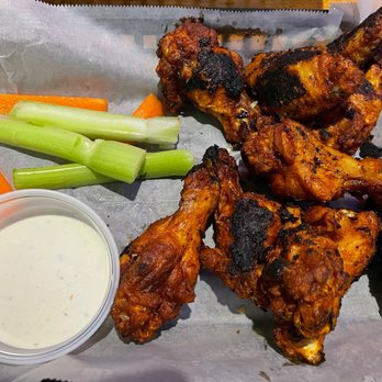 Moosehead Grill - Uncle Donnie 's Famous Blackened Wings - American Near Me - Charlotte, North Carolina Moosehead Grill - Uncle Donnie 's Famous Blackened Wings - American Near Me - Charlotte, North Carolina