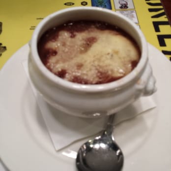 Mr Thomas's Chop House - Brown onion soup with cheesy crouton - British Near Me - Manchester, XGM Mr Thomas's Chop House - Brown onion soup with cheesy crouton - British Near Me - Manchester, XGM
